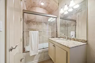 6417 Rodrigo St, Houston, TX 77007 - Photo 30