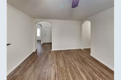 10200 Red Fern Court, Conroe, TX 77385 - Photo 8