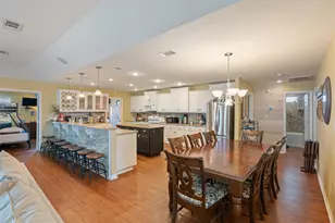 876 Kahla Dr, Port Bolivar, TX 77650 - Photo 16