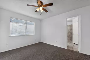 8151 Misty Ridge Ln, Houston, TX 77071 - Photo 18