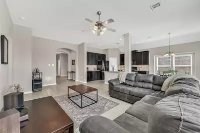 214 Brookwood Park Lane, Dickinson, TX 77539 - Photo 4