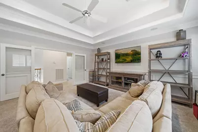 10 E Majestic Woods Place, The Woodlands, TX 77382 - Photo 30
