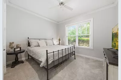 10 E Majestic Woods Place, The Woodlands, TX 77382 - Photo 20