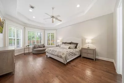 10 E Majestic Woods Place, The Woodlands, TX 77382 - Photo 22