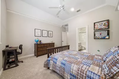 10 E Majestic Woods Place, The Woodlands, TX 77382 - Photo 38
