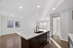 2131 Islawild Wy, La Marque, TX 77568 - Photo 10