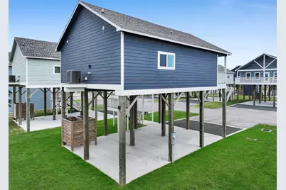 1041 Sunset Circle W, Crystal Beach, TX 77650 - Photo 42