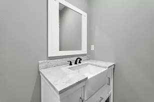1041 Sunset Circle W, Crystal Beach, TX 77650 - Photo 28