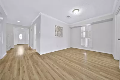 7846 Kendalia Drive, Houston, TX 77036 - Photo 10