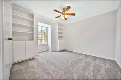 7846 Kendalia Drive, Houston, TX 77036 - Photo 18