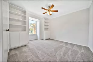 7846 Kendalia Dr, Houston, TX 77036 - Photo 18