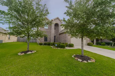 8730 Sunny Gallop Drive, Tomball, TX 77375 - Photo 2