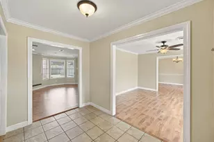 7823 Twin Hills Dr, Houston, TX 77071 - Photo 10