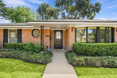 7823 Twin Hills Drive, Houston, TX 77071 - Photo 1