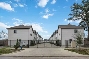 2611 Huntington Creek Ln, Houston, TX 77093 - Photo 26