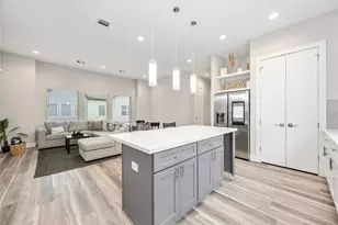 2611 Huntington Creek Ln, Houston, TX 77093 - Photo 10