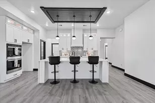 447 Sunset Trail, Angleton, TX 77515 - Photo 12