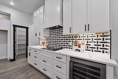 447 Sunset Trail, Angleton, TX 77515 - Photo 14