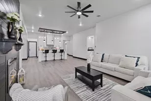 447 Sunset Trail, Angleton, TX 77515 - Photo 18