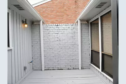 12107 Carriage Hill Drive, Houston, TX 77077 - Photo 8