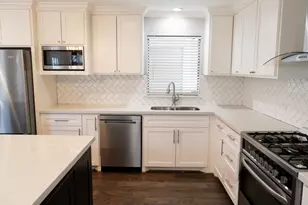 12107 Carriage Hill Dr, Houston, TX 77077 - Photo 10