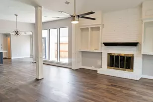 12107 Carriage Hill Dr, Houston, TX 77077 - Photo 8