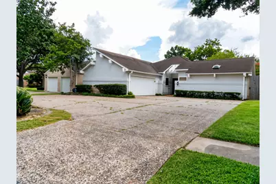 12107 Carriage Hill Drive, Houston, TX 77077 - Photo 2