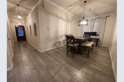 104 Avery Springs Lane, Dickinson, TX 77539 - Photo 4