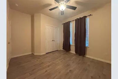 104 Avery Springs Lane, Dickinson, TX 77539 - Photo 8