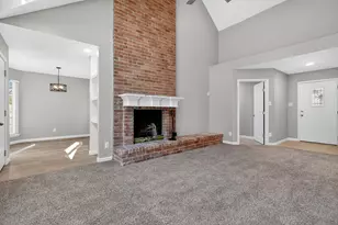 6522 Barrygate Dr, Spring, TX 77373 - Photo 2