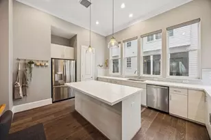 808 Cage St, Houston, TX 77020 - Photo 1