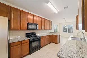 8919 Inglebrook Ln, Houston, TX 77083 - Photo 16