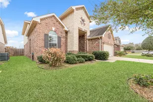 8919 Inglebrook Ln, Houston, TX 77083 - Photo 2