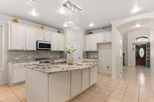 17715 Sauki Ln, Richmond, TX 77407 - Photo 6