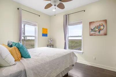 1086 Pennington Street, Gilchrist, TX 77617 - Photo 20