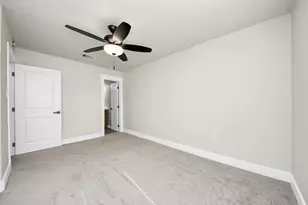 5523 Elm Tree Dr, Houston, TX 77048 - Photo 20