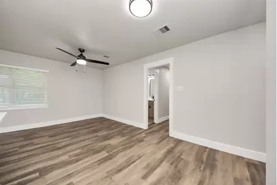 5523 Elm Tree Drive, Houston, TX 77048 - Photo 36