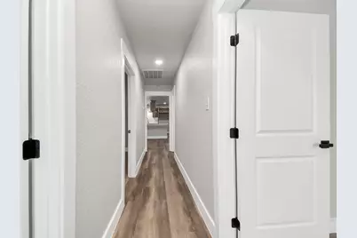 5523 Elm Tree Drive, Houston, TX 77048 - Photo 12