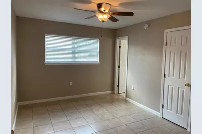 1914 Larrabee Street #1, Seabrook, TX 77586 - Photo 6