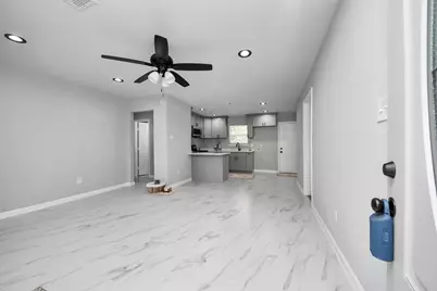4914 Angleton Street, Houston, TX 77033 - Photo 26