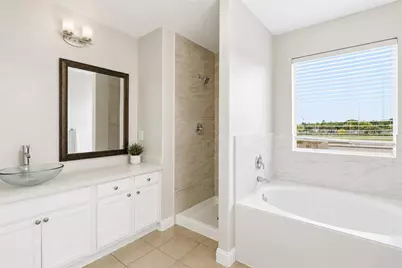 12511 Jade Treasure Drive, Houston, TX 77072 - Photo 16