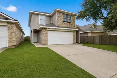12511 Jade Treasure Drive, Houston, TX 77072 - Photo 2