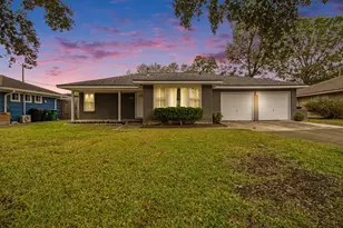 8418 Lorrie Dr, Houston, TX 77025 - Photo 1