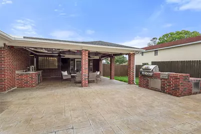 2204 Airline Drive, Friendswood, TX 77546 - Photo 22