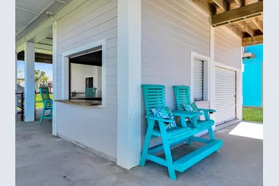 978 Sue Drive, Port Bolivar, TX 77650 - Photo 12