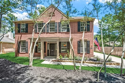 18 Hawkseye Place, The Woodlands, TX 77381 - Photo 2