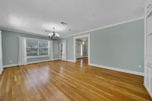 1583 Sue Barnett Dr, Houston, TX 77018 - Photo 4