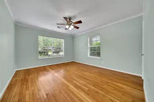 1583 Sue Barnett Dr, Houston, TX 77018 - Photo 20