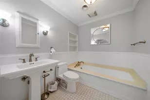 1583 Sue Barnett Dr, Houston, TX 77018 - Photo 22