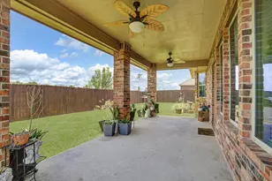 11722 Eagle Ridge Dr, Mont Belvieu, TX 77535 - Photo 38